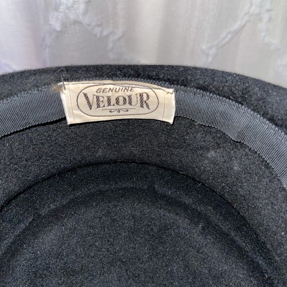 👀 Vintage Genuine Black Velour Hat 🧡 - Picture 6 of 7